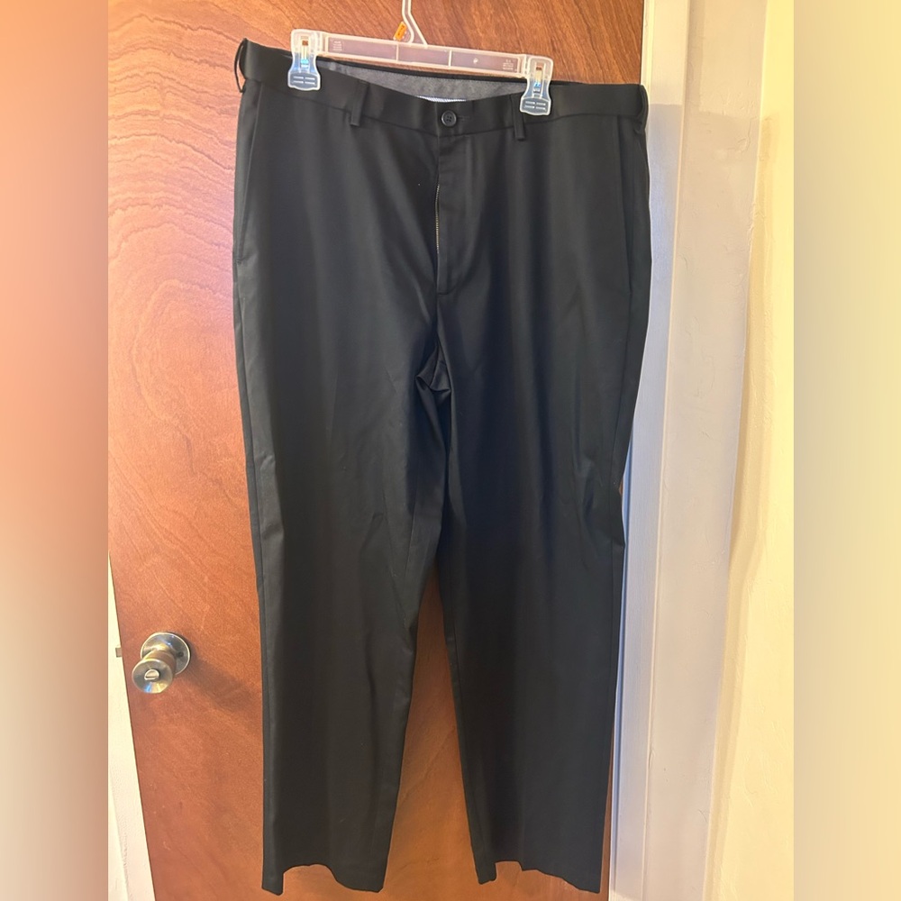 Haggar Premium No Iron Khaki Pants